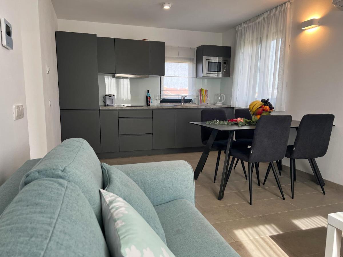 Apartments Dream House Zaton ซาตอน ภายนอก รูปภาพ